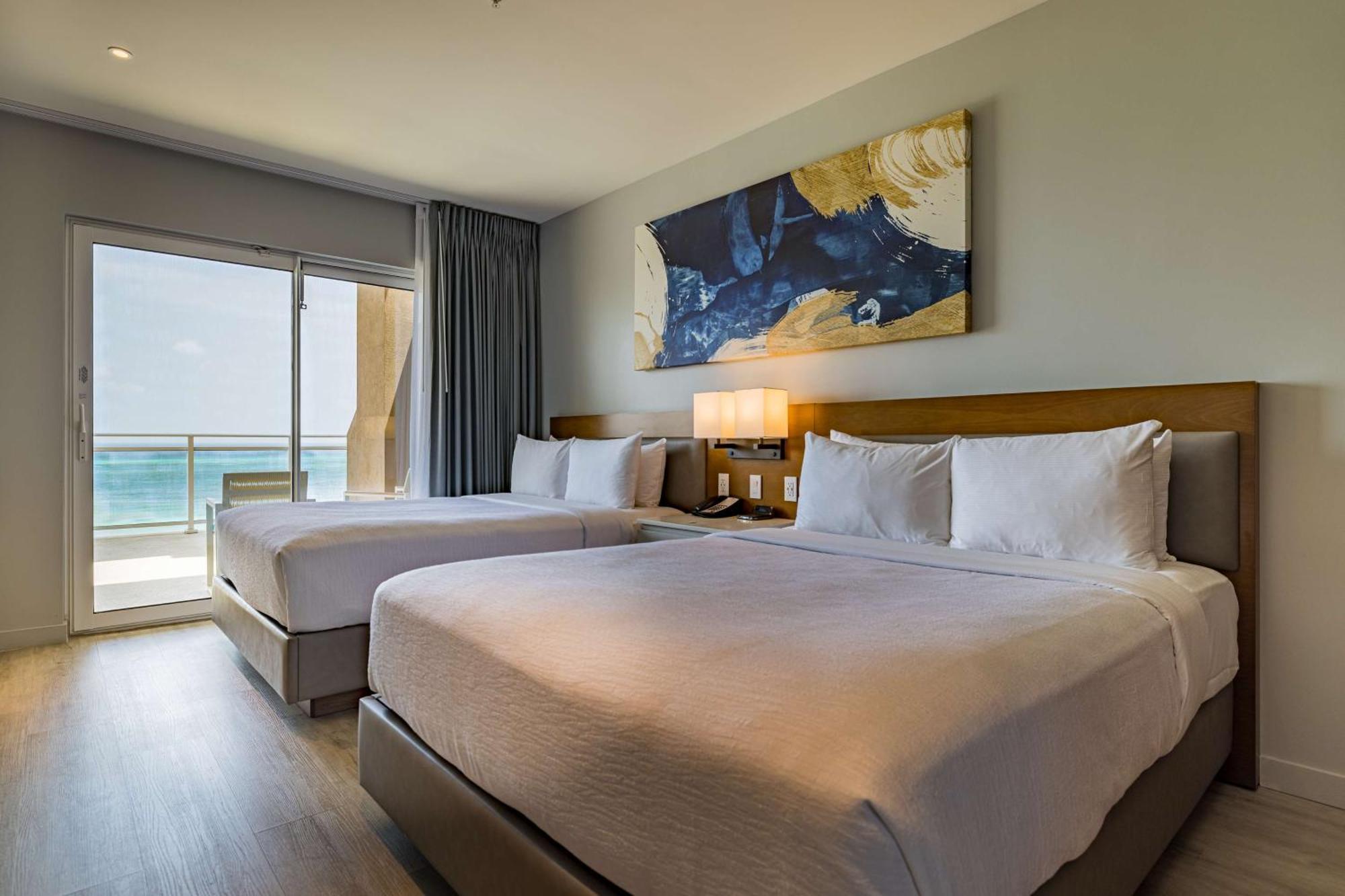 Embassy Suites By Hilton Aruba Beach Resort Palm Beach Dış mekan fotoğraf